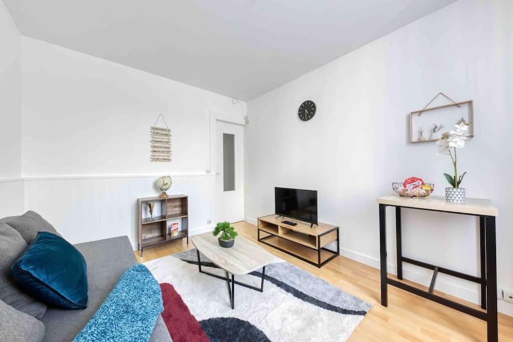 Paris Gentilly Appartement Tout Equipe - Rer B Buitenkant foto